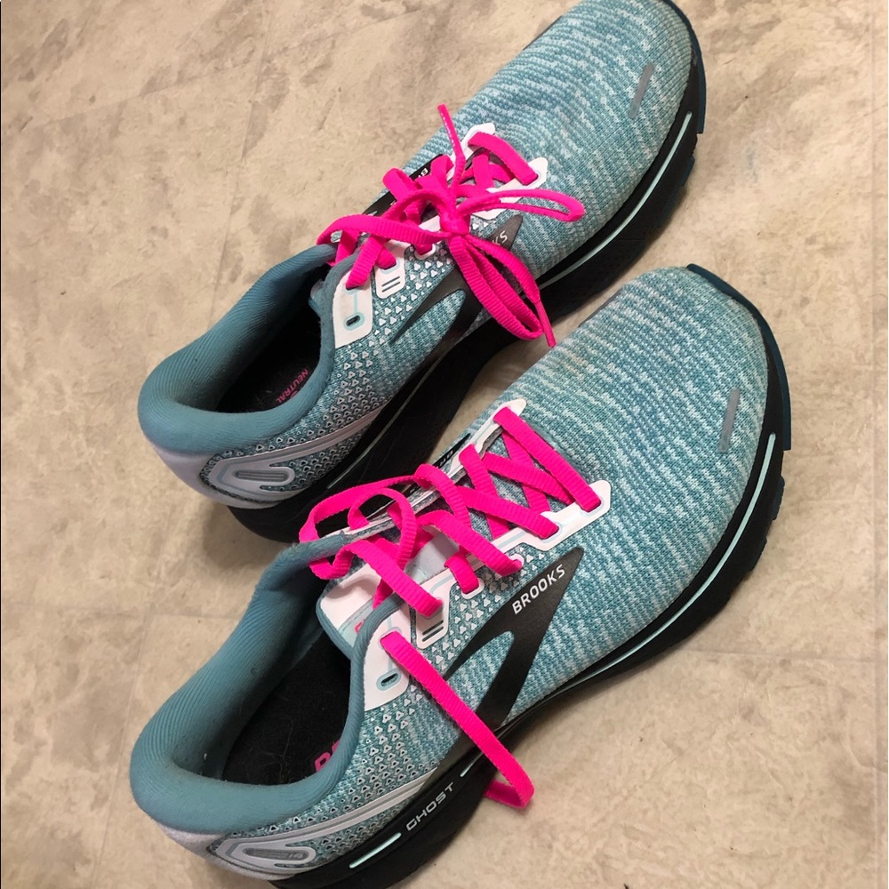 Brooks Ghost 14 W-9